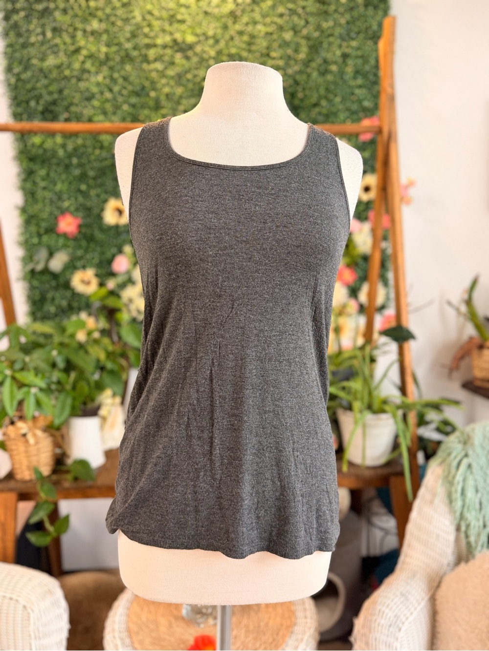 Zenana Outfitters Dark Heather Gray Scoop Neck Tank